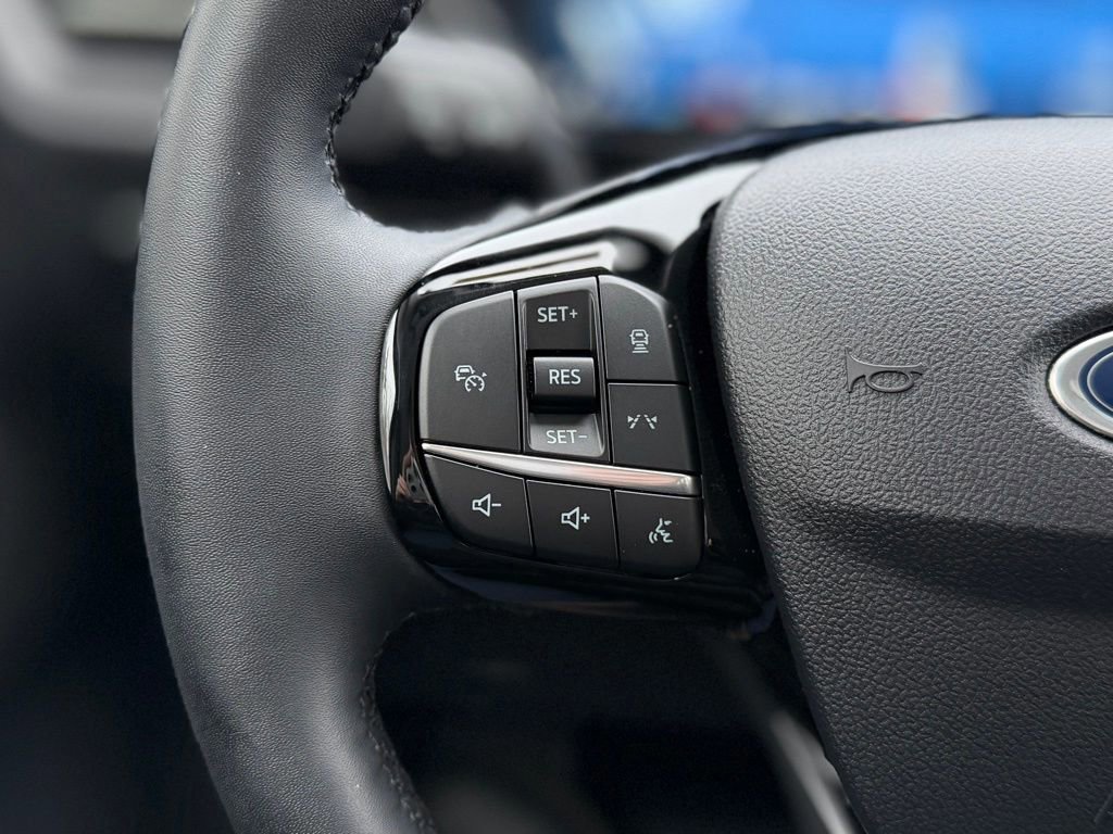 Certified 2023 Ford Escape Active w/ Tech Pack #2 image 6