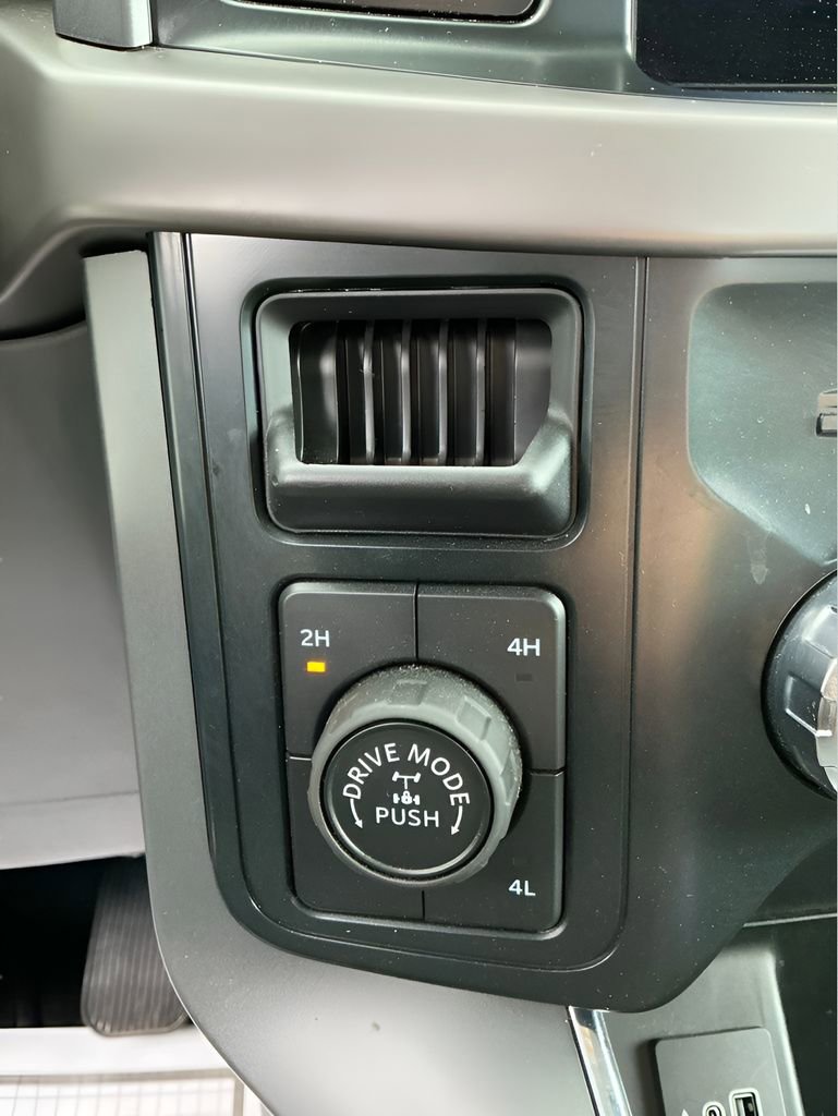 Certified 2025 Ford F150 XLT w/ Equipment Group 301A Standard AWD/4WD image 23