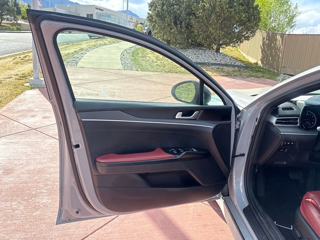 Used 2023 Kia K5 GT-Line w/ GT-Line Premium Package image 8