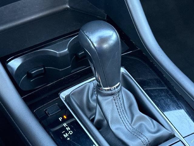 Used 2025 MAZDA MAZDA3 s FWD image 22