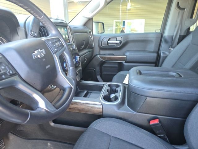 Used 2022 Chevrolet Silverado 1500 LT Trail Boss w/ Bed Protection Package image 11