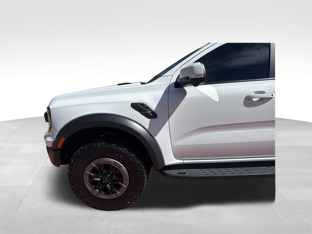 Certified 2025 Ford Ranger Raptor AWD/4WD image 34