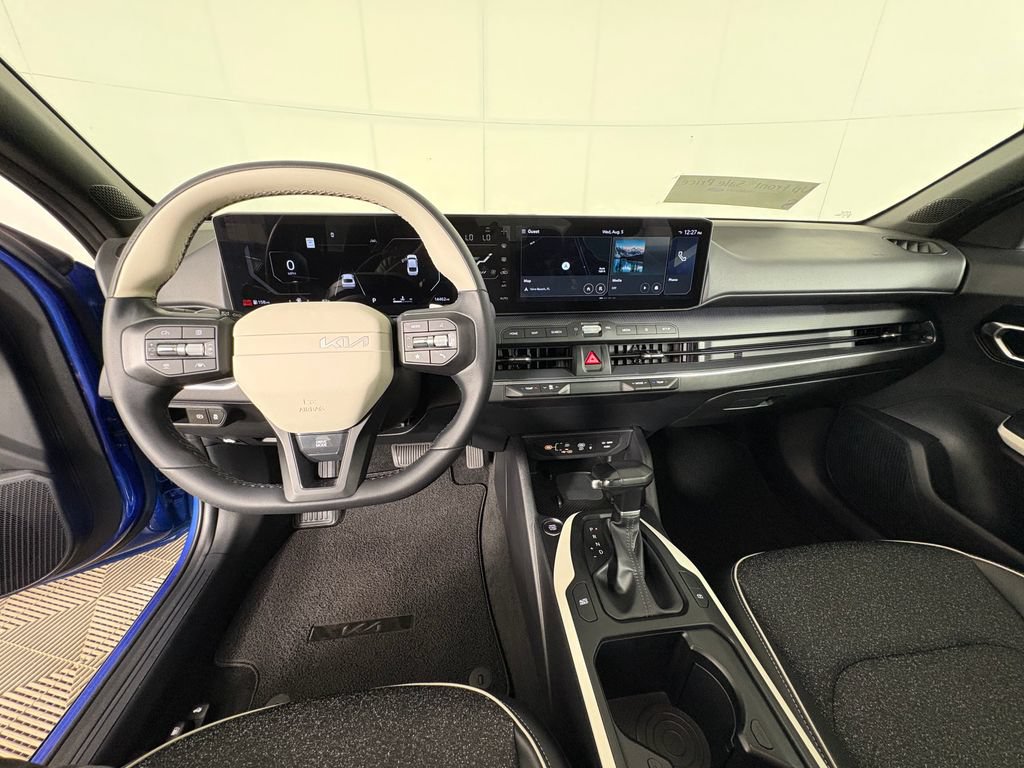 Used 2025 Kia K4 GT-Line FWD image 7