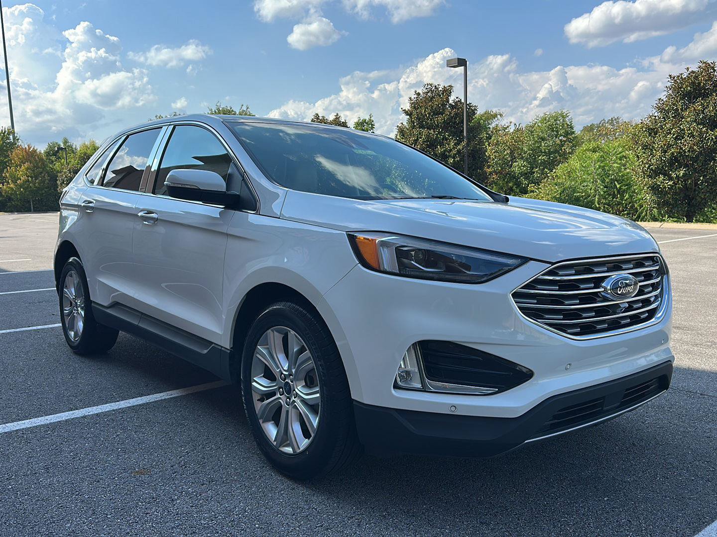 Certified 2022 Ford Edge Titanium w/ Equipment Group 301A AWD/4WD image 7