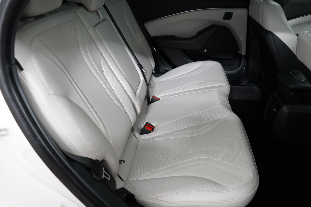 Certified 2022 Ford Mustang Mach-E Premium AWD/4WD image 21