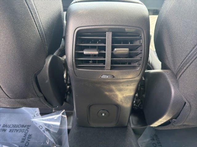 Certified 2023 Ford Escape Active AWD/4WD image 18