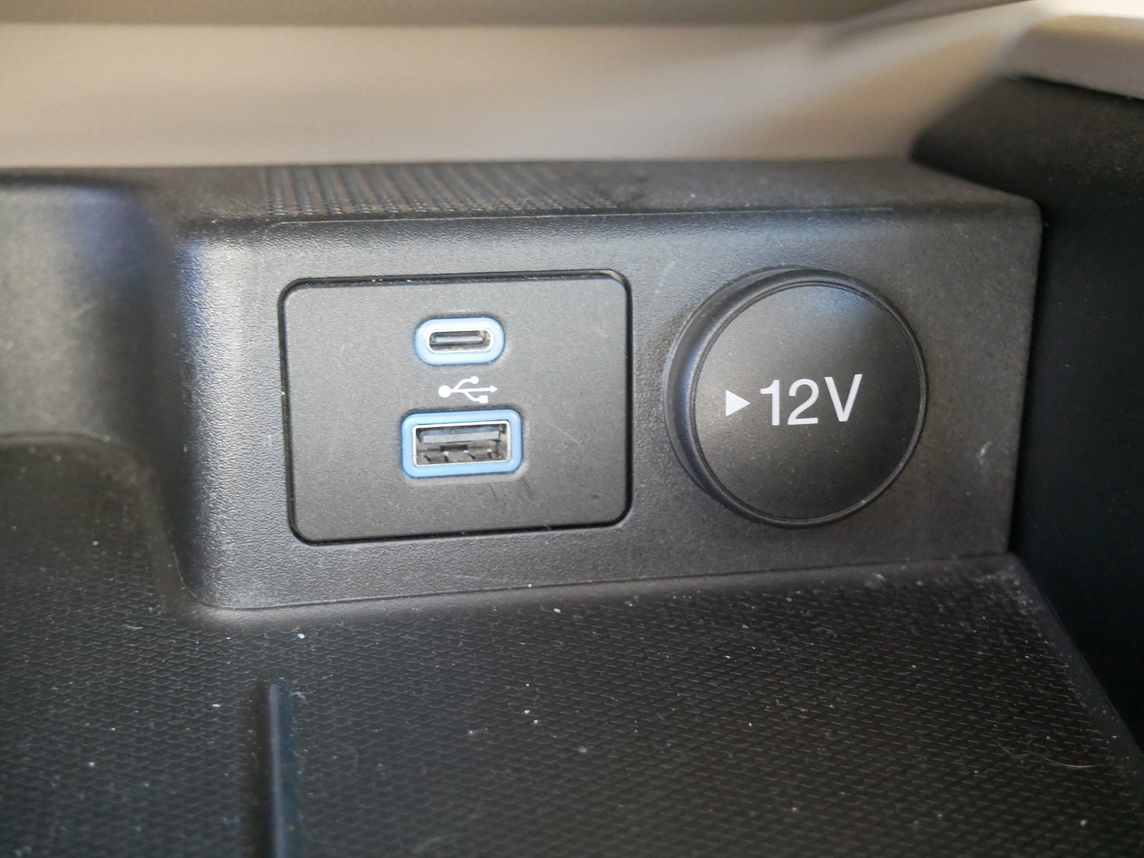 Certified 2022 Ford Escape SEL image 33