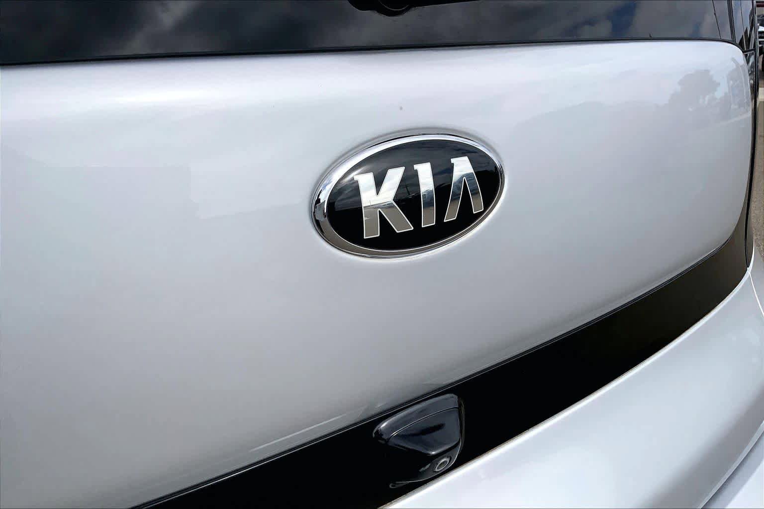 Used 2017 Kia Soul w/ Convenience Package FWD image 31