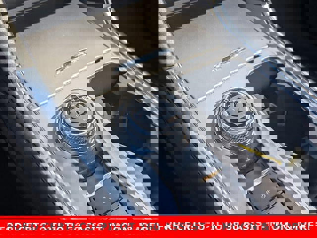 Certified 2022 Ford Explorer XLT w/ Equipment Group 202A image 21