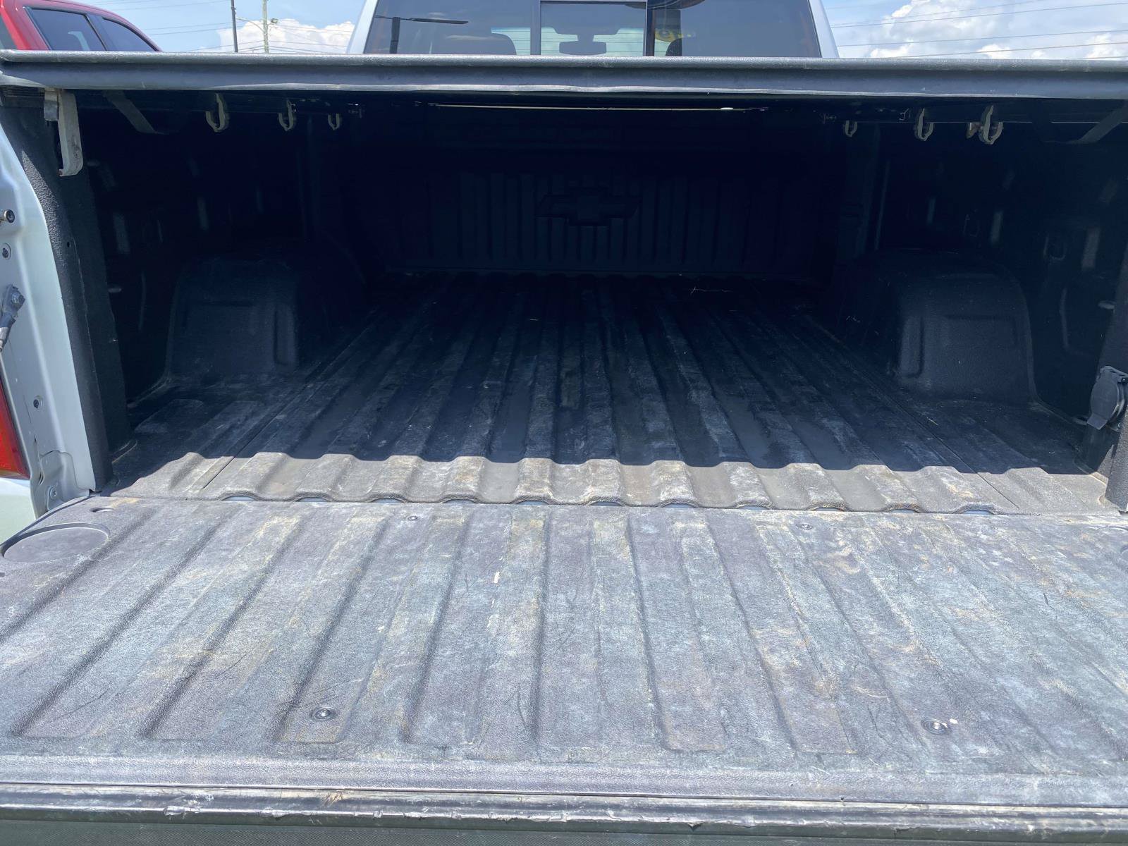 Used 2019 Chevrolet Silverado 1500 LT w/ All-Star Edition AWD/4WD image 10