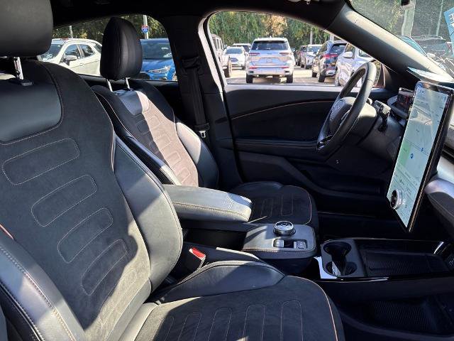 Certified 2022 Ford Mustang Mach-E GT image 29