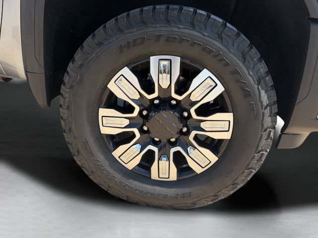 Used 2024 GMC Sierra 2500 Denali w/ Denali Reserve Package AWD/4WD image 9