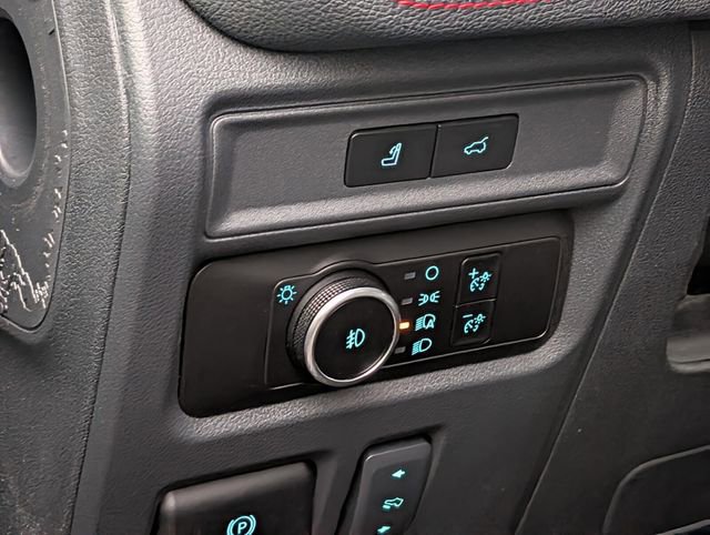 Certified 2023 Ford Expedition Limited image 16