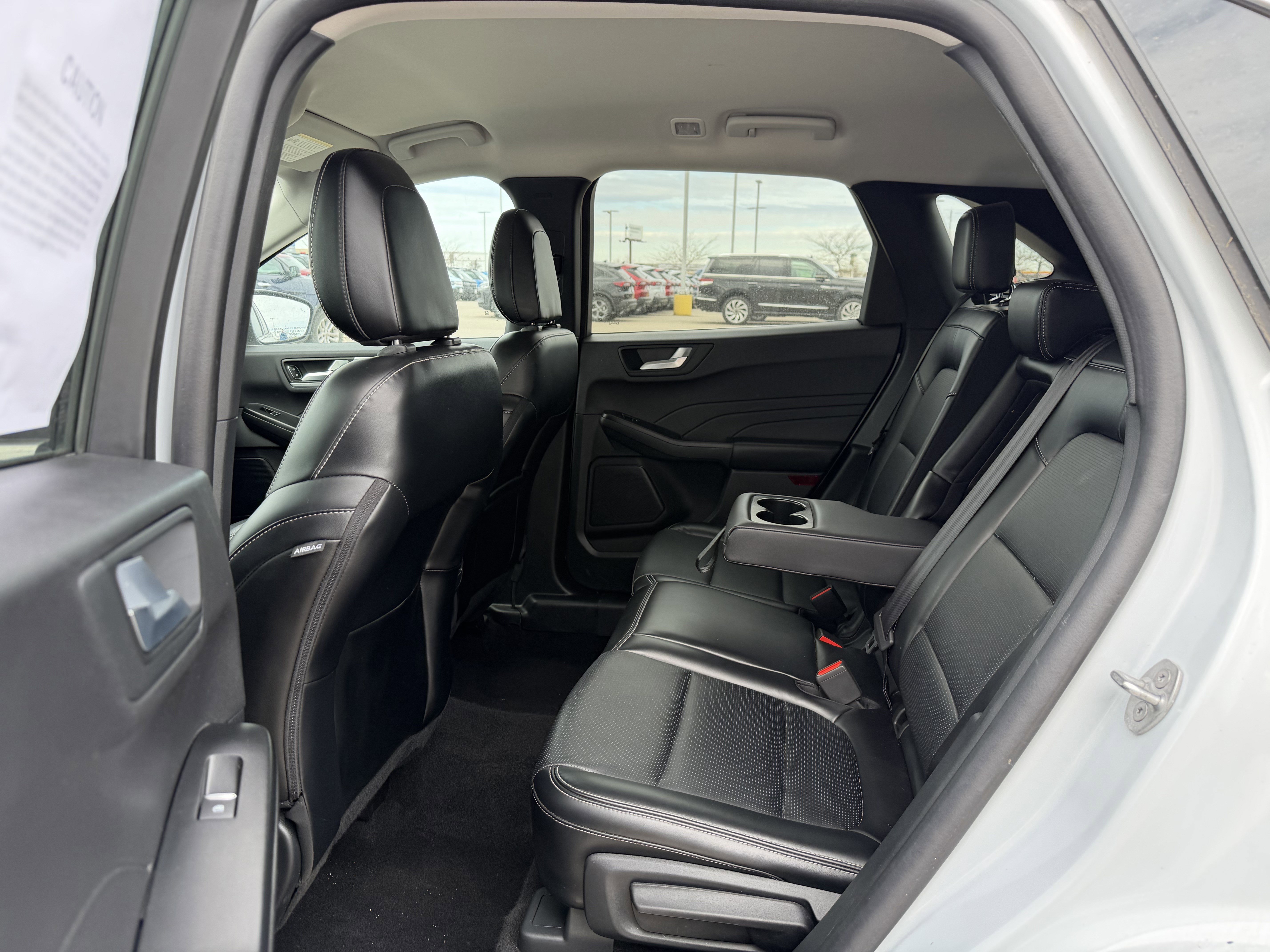 Certified 2025 Ford Escape Platinum AWD/4WD image 8