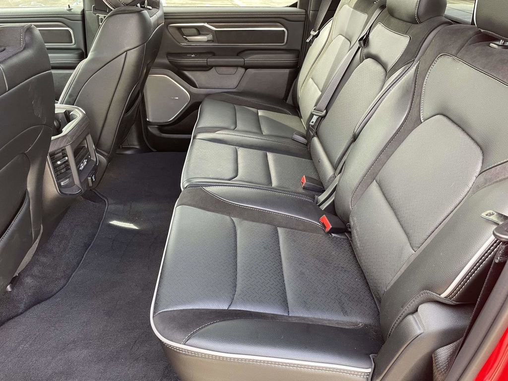 Used 2025 RAM 1500 Laramie w/ Night Edition image 12