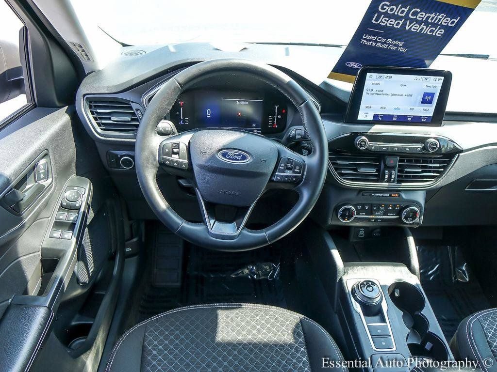 Certified 2024 Ford Escape Active FWD image 14