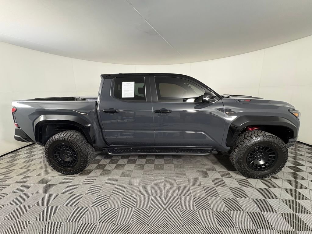 Used 2025 Toyota Tacoma TRD Pro image 6
