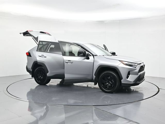 Used 2025 Toyota RAV4 LE FWD image 55