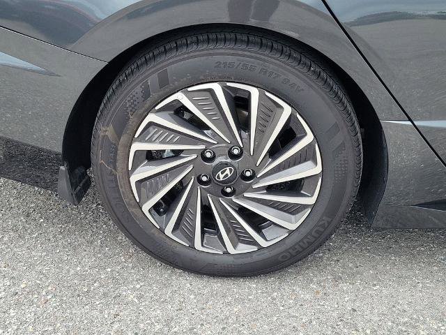 Used 2026 Hyundai Sonata Limited FWD image 6