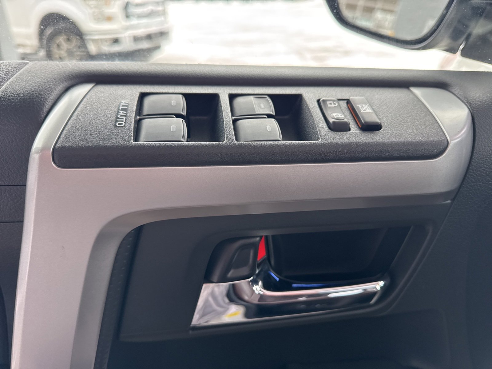 Used 2023 Toyota 4Runner Limited image 27