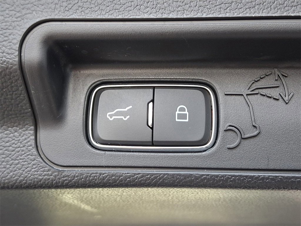 Certified 2023 Ford Explorer ST w/ Equipment Group 401A image 30