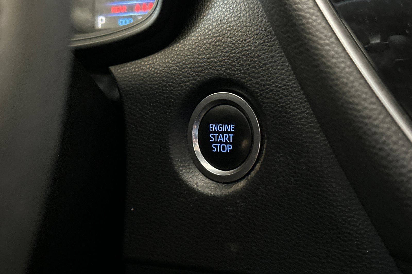 Used 2020 Toyota Corolla SE w/ SE Premium Package FWD image 20