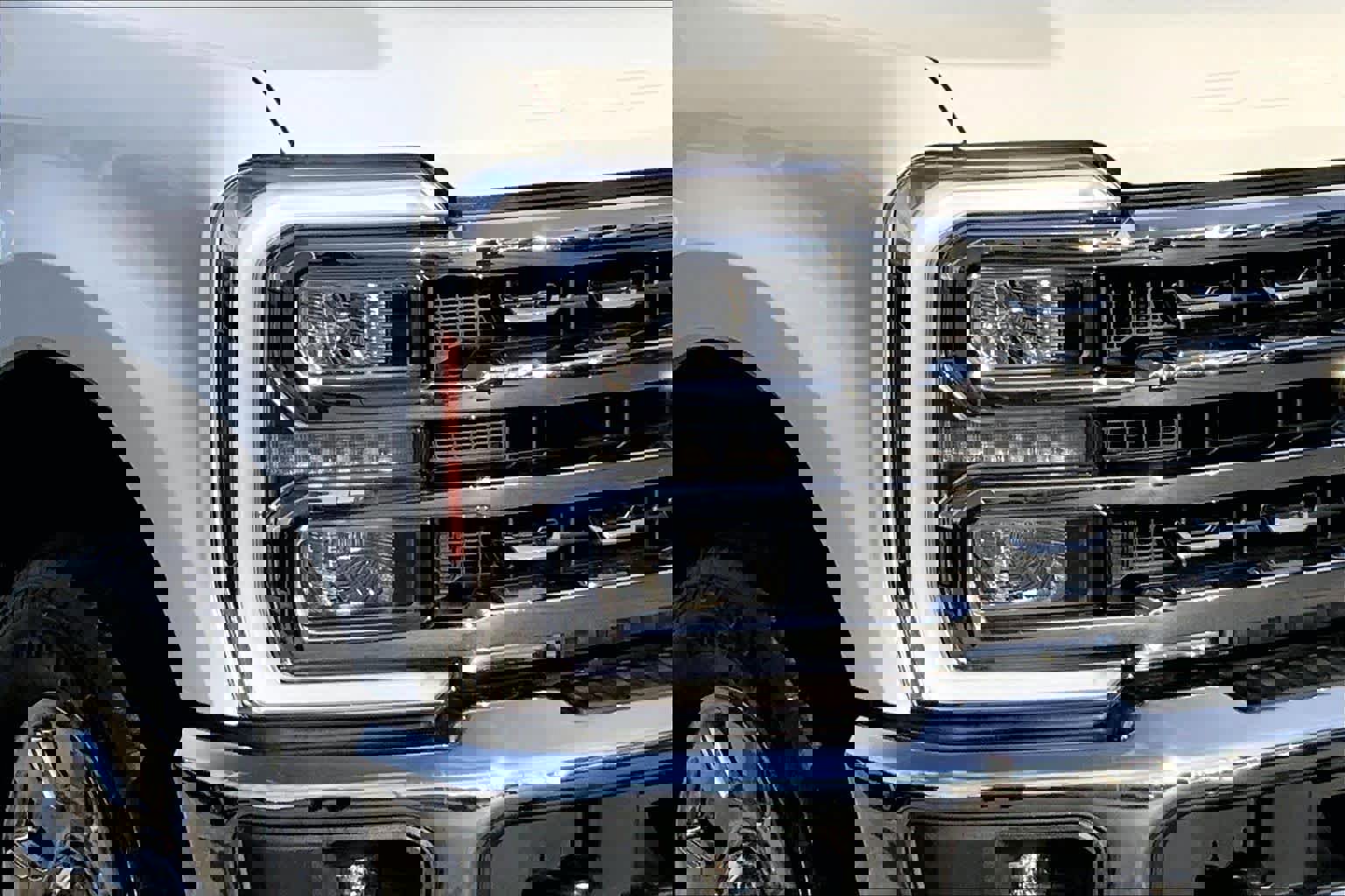 Certified 2025 Ford F250 Lariat w/ Chrome Package image 23