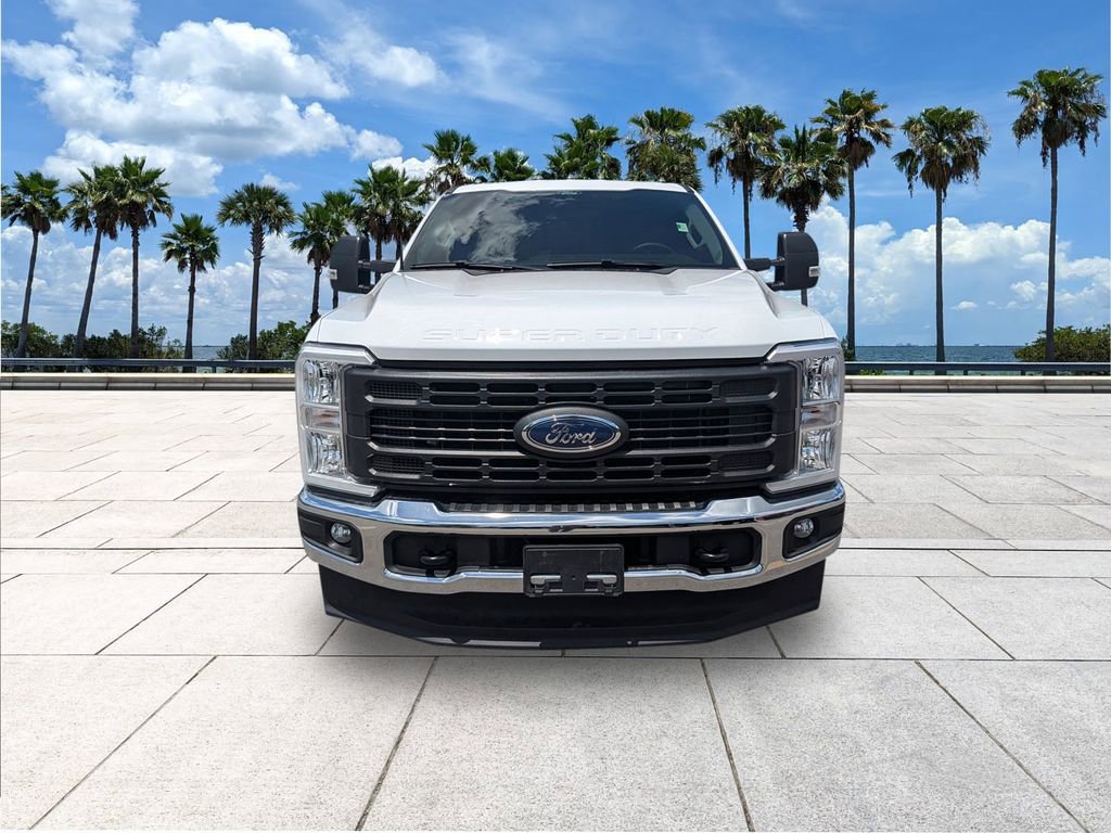 Certified 2025 Ford F350 XL w/ XL Chrome Package AWD/4WD image 2