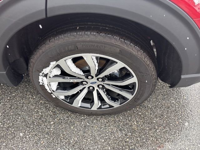 Certified 2025 Ford Explorer ST-Line image 6