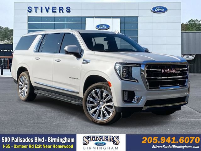 Used 2024 GMC Yukon XL SLT w/ SLT Luxury Package image 7