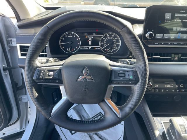 Used 2022 Mitsubishi Outlander SE AWD/4WD image 25