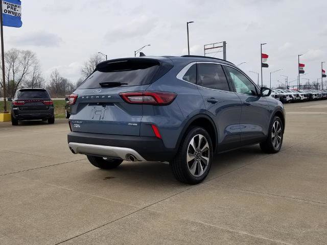 Certified 2023 Ford Escape Platinum image 5