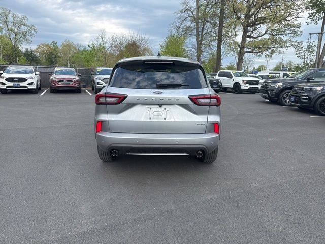 Certified 2023 Ford Escape ST-Line w/ Tech Pack #1 AWD/4WD image 7