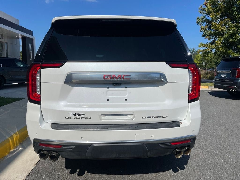 Used 2021 GMC Yukon XL Denali w/ Denali Premium Package AWD/4WD image 8