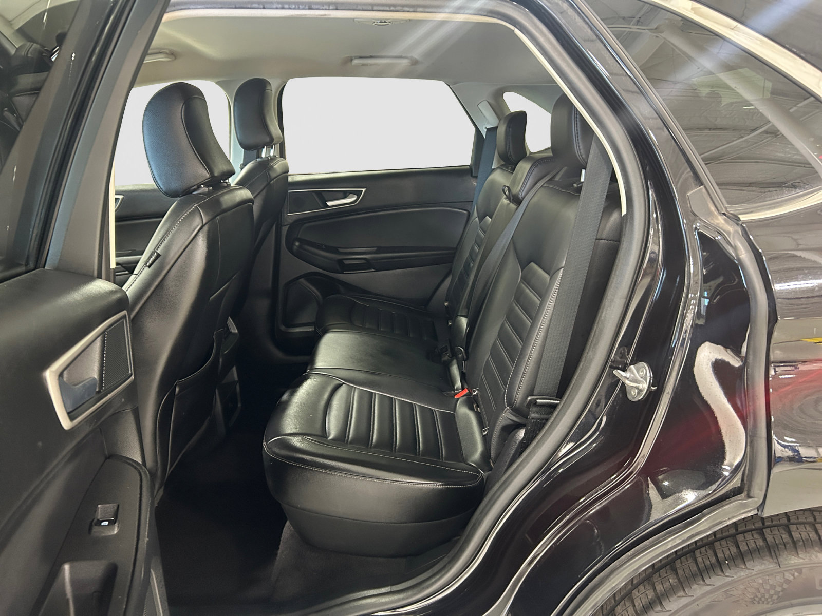 Certified 2024 Ford Edge SEL AWD/4WD image 17