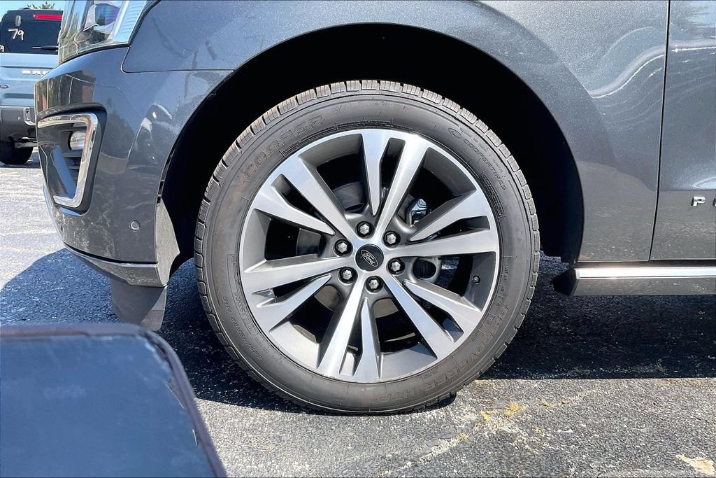 Certified 2020 Ford Expedition Platinum AWD/4WD image 8