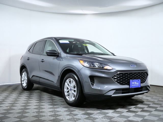 Certified 2022 Ford Escape SE w/ Cold Weather Package image 5