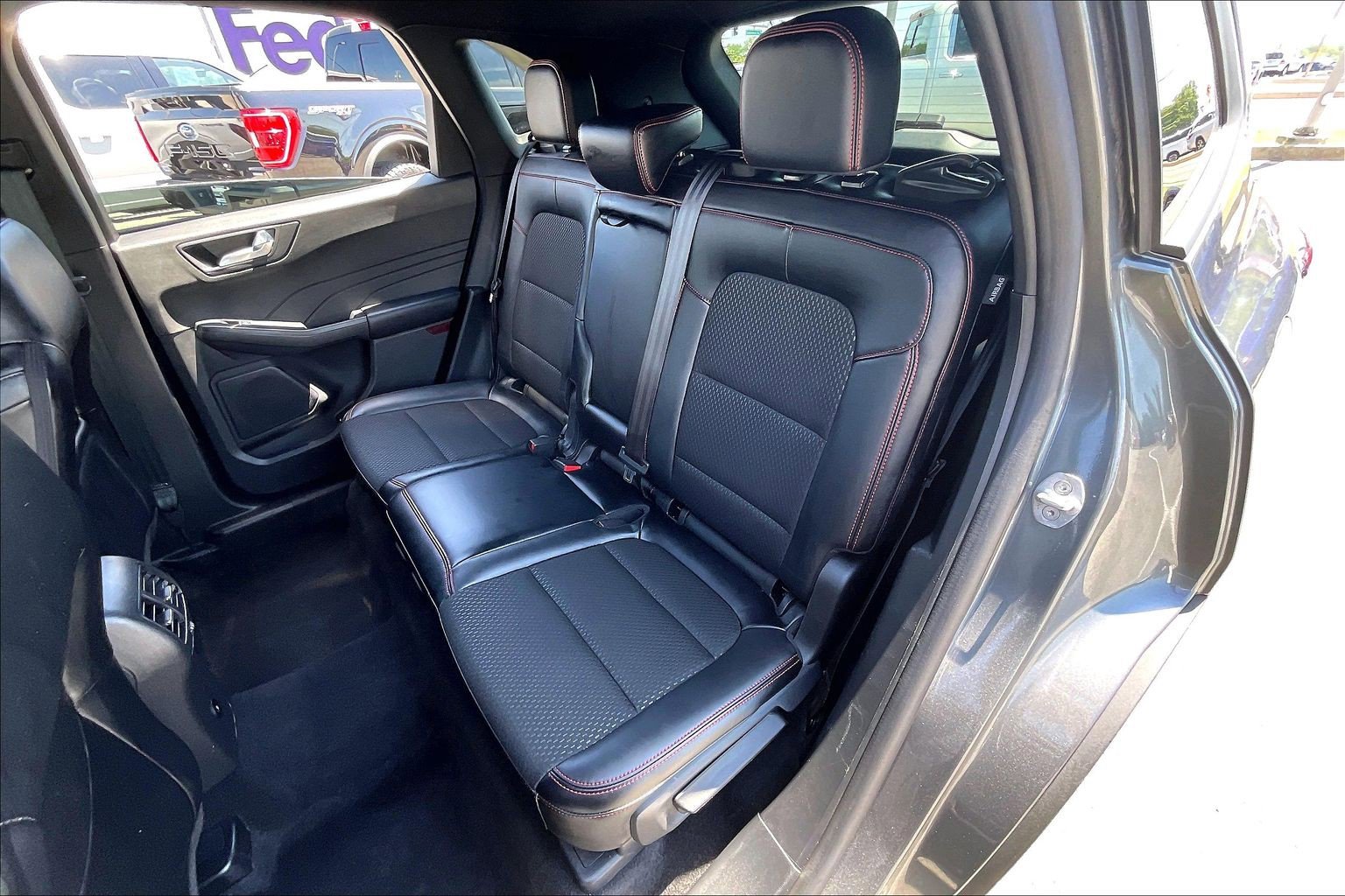 Certified 2025 Ford Escape ST-Line AWD/4WD image 24