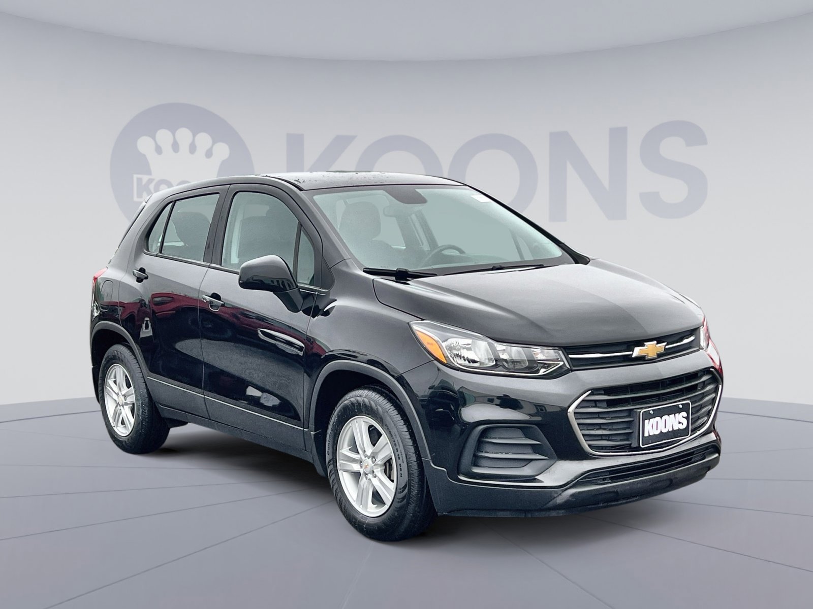 Used 2020 Chevrolet Trax LS w/ LPO, Protection Package FWD image 10