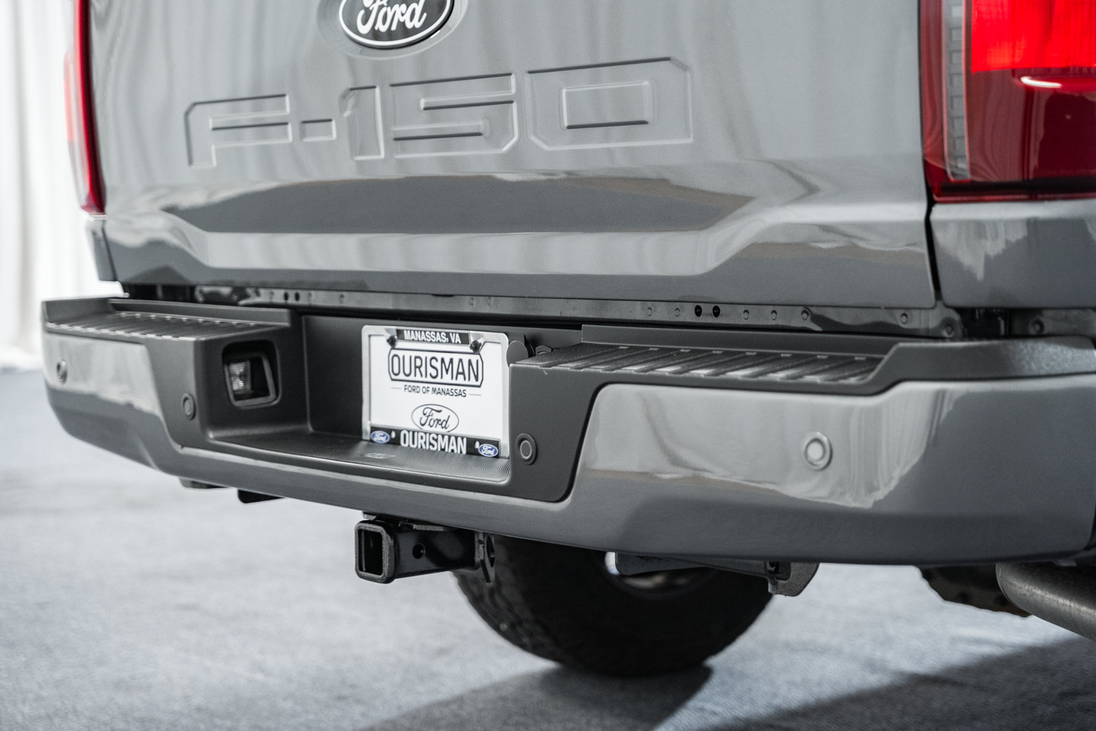 Certified 2024 Ford F150 XLT w/ XLT Black Appearance Package AWD/4WD image 9