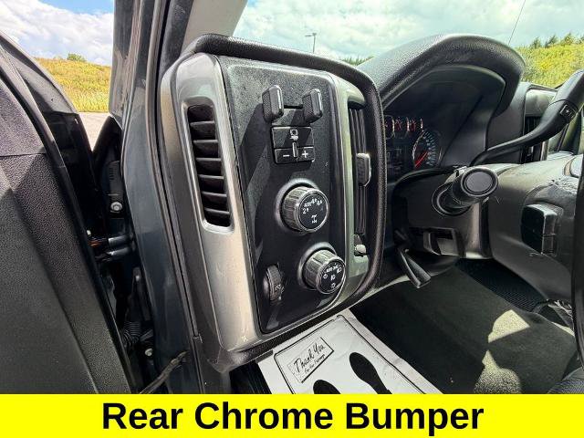 Used 2018 Chevrolet Silverado 1500 LT w/ All Star Edition AWD/4WD image 22
