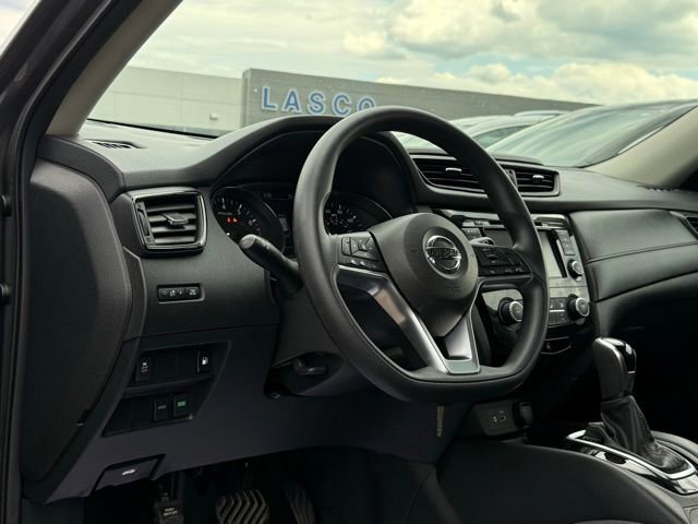Used 2019 Nissan Rogue S image 25