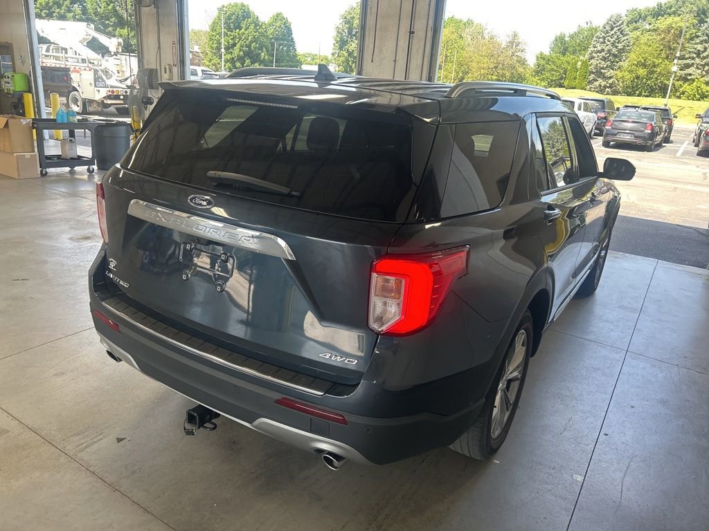 Certified 2023 Ford Explorer Limited w/ Equipment Group 301A AWD/4WD image 7