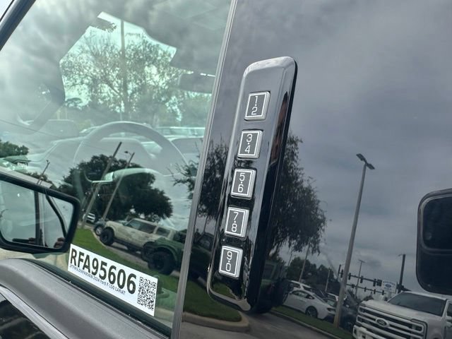 Certified 2024 Ford F150 Lariat AWD/4WD image 34