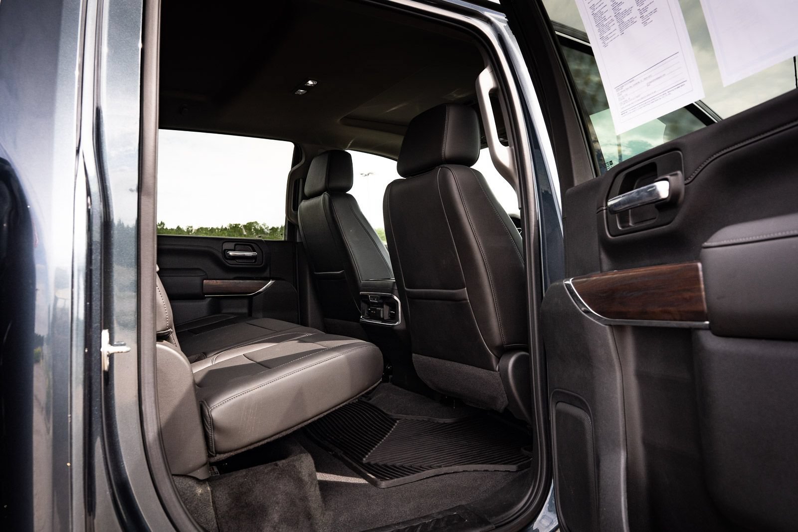 Used 2020 GMC Sierra 3500 SLT w/ SLT Premium Plus Package AWD/4WD image 13