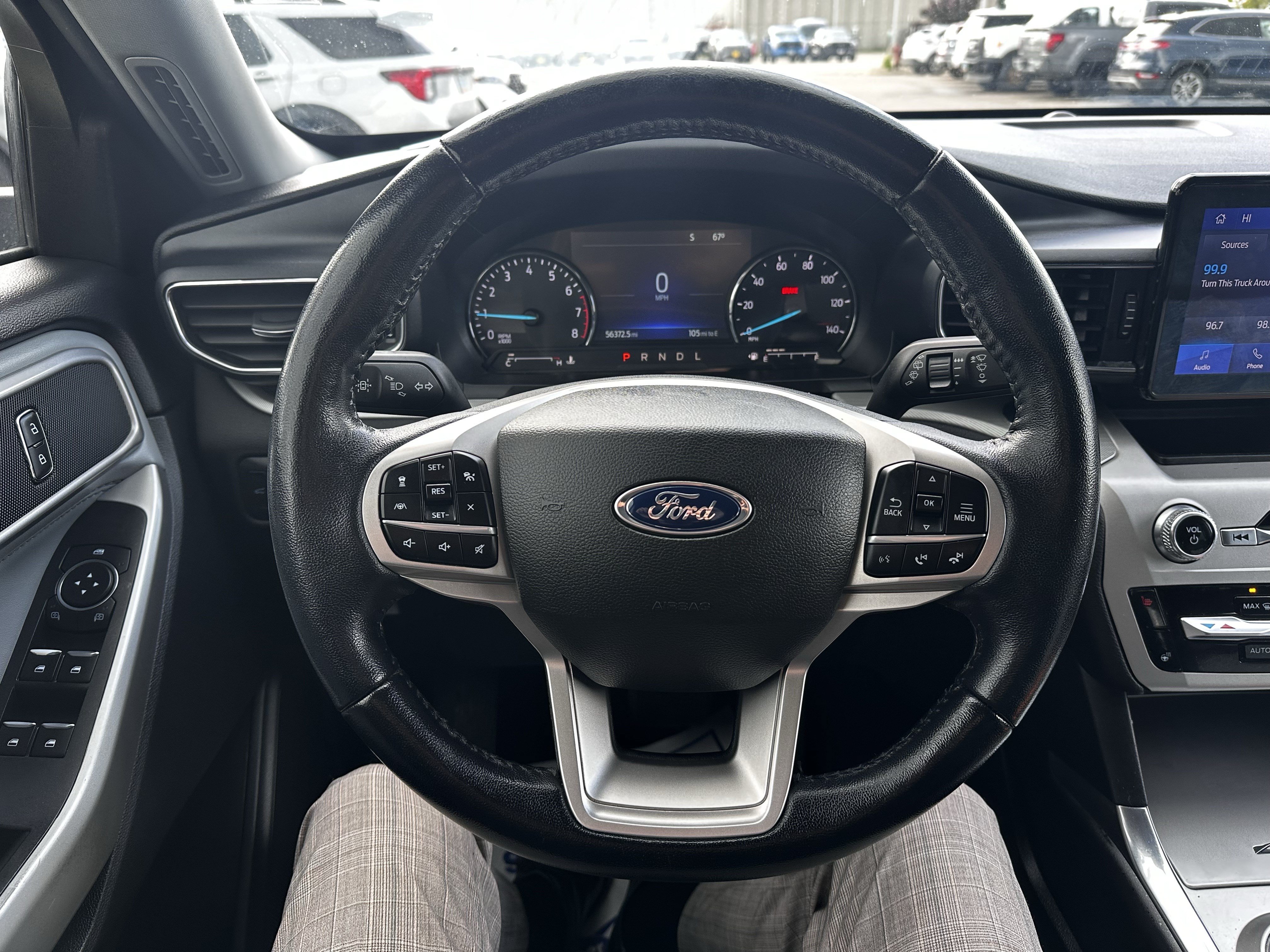 Certified 2022 Ford Explorer XLT w/ Equipment Group 202A AWD/4WD image 9