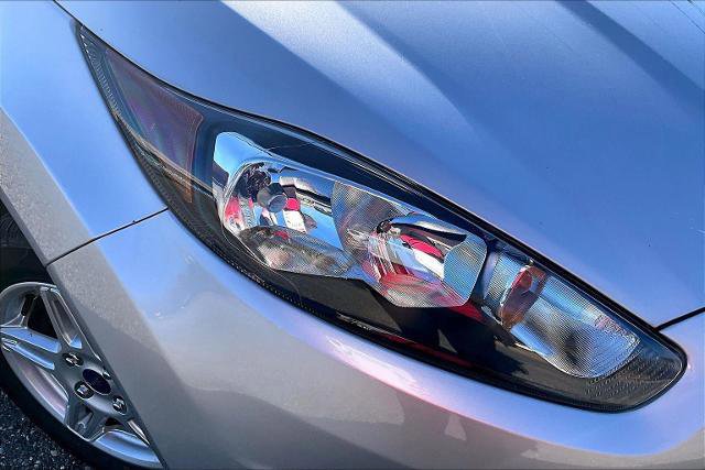 Certified 2017 Ford Fiesta SE image 34