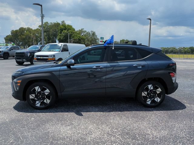Used 2025 Hyundai Kona SEL FWD image 8