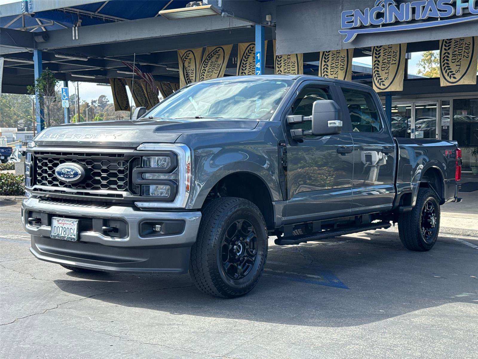 Certified 2025 Ford F250 XL w/ STX Appearance Package AWD/4WD image 4