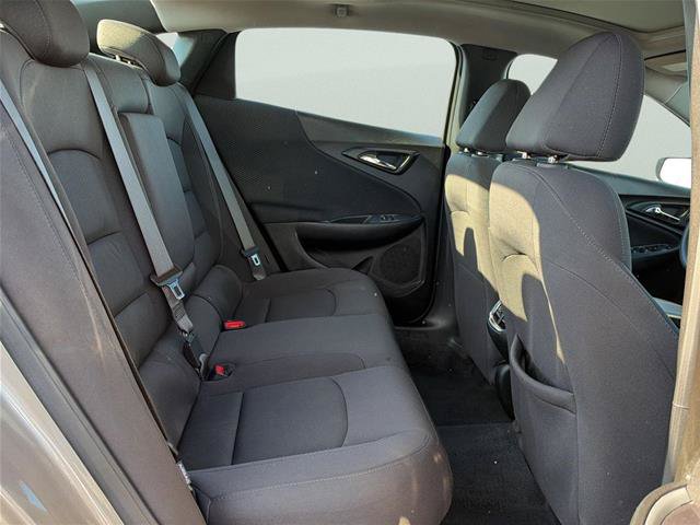 Used 2023 Chevrolet Malibu LT FWD image 16
